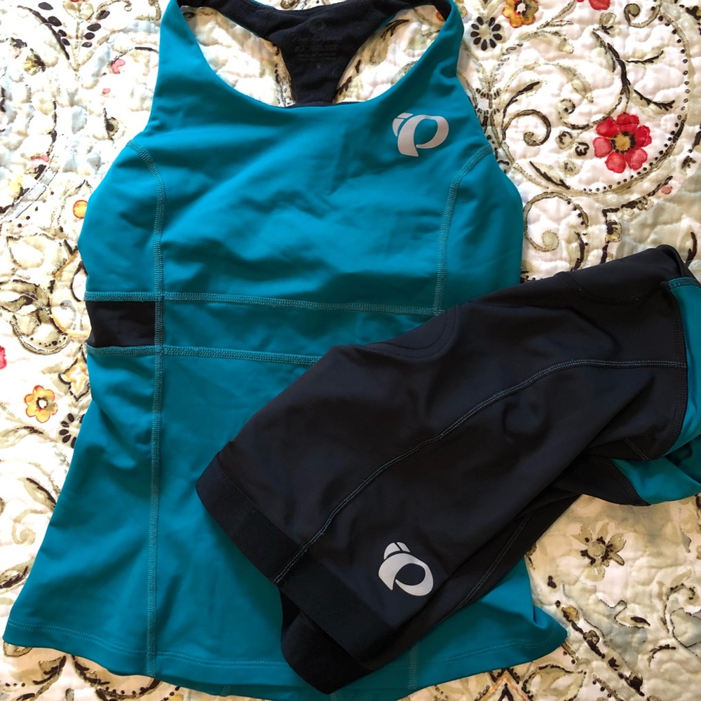 Size Small Pearl Izumi Triathlon Kit top and short